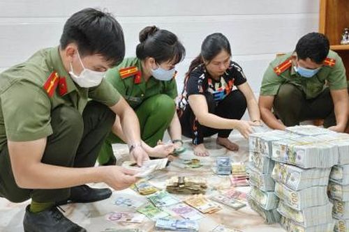 Vận chuyển tiền tệ, vàng trái phép qua biên giới có dấu hiệu gia tăng
