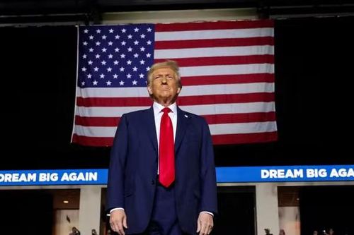Ông Donald Trump sẽ làm gì để thay đổi nước Mỹ chỉ vài giờ sau khi nhậm chức?