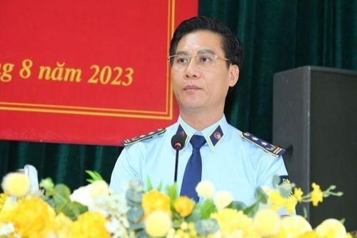 Kỷ luật cảnh cáo Cục trưởng cục Quản lý thị trường Thanh Hóa