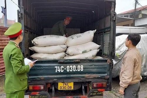 Phát hiện nhiều vụ hàng lậu trên cung đường từ thị trấn Lao Bảo về TP Đông Hà