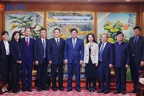Lãnh đạo VKSND tối cao tiếp Đoàn đại biểu Học viện Kiểm sát viên Quốc gia Trung Quốc