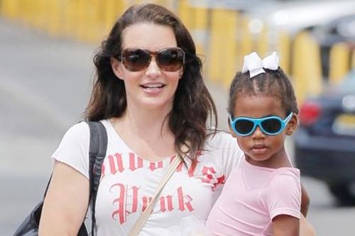 Kristin Davis - Sao nữ đẹp nhất của bộ phim kinh điển, chưa kết hôn nhưng quyết định làm mẹ ở tuổi U50