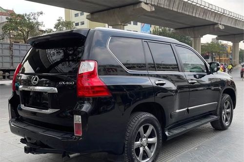 Sau 13 năm sử dụng, Lexus GX 460 bán lại với giá ngang Hyundai Santa Fe 'đập hộp'