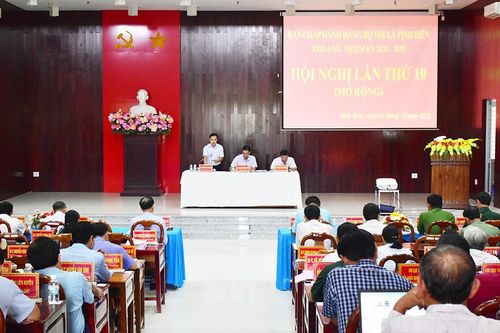 Hội nghị Ban Chấp hành Đảng bộ TX. Tịnh Biên lần thứ 19, nhiệm kỳ 2020 - 2025
