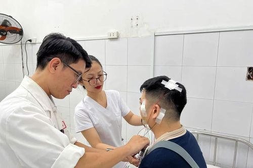 Không chủ quan với triệu chứng ngưng thở khi ngủ