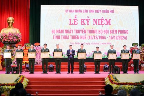 Phát huy truyền thống vẻ vang 60 năm Bộ đội Biên phòng