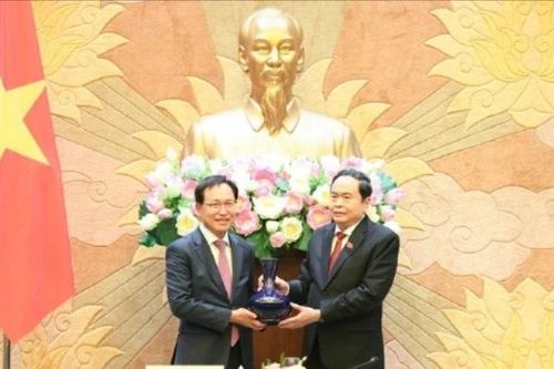 Chủ tịch Quốc hội Trần Thanh Mẫn: Mong muốn Tập đoàn Samsung trở thành nhà đầu tư chiến lược, đóng góp lớn nhất cho kinh tế Việt Nam