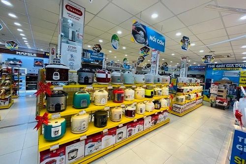 Người dân chi hàng tỷ USD nhập hàng gia dụng, thị trường tiềm năng nhưng cạnh tranh khốc liệt