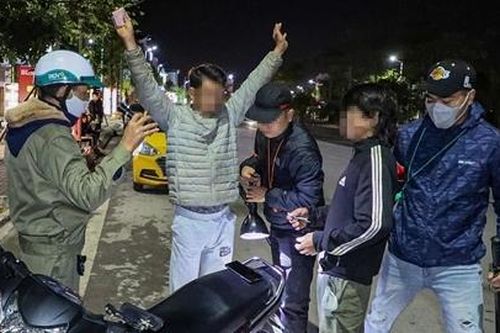 141-H chặn bắt, chặn bắt quái xế ở Chương Mỹ