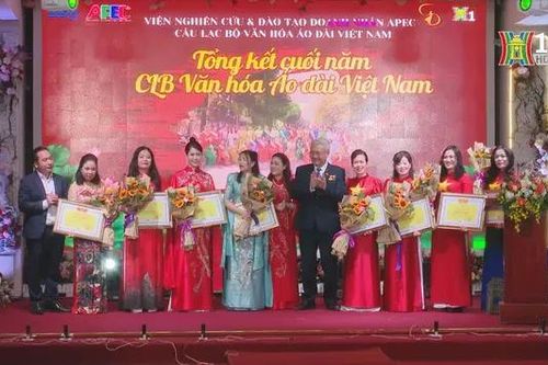 Bảo tồn di sản văn hóa áo dài Việt Nam