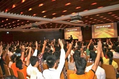 Nhan nhản lớp dạy làm giàu, kêu gọi đầu tư: Nguy cơ sụt hố lừa như vụ Mr Pips