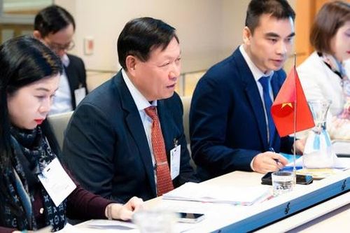 Đoàn Bộ Y tế tìm hiểu số hóa, đào tạo nhân lực và chăm sóc người cao tuổi tại Phần Lan