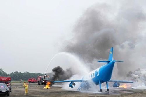 Toàn cảnh cuộc giải cứu người khỏi vụ cháy máy bay giả định