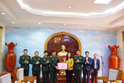 Lào Cai tri ân Sư đoàn 316, đơn vị tham gia tìm kiếm nạn nhân Làng Nủ