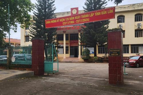 Bắt tạm giam Chánh tòa hình sự và thẩm phán TAND tỉnh Đắk Lắk