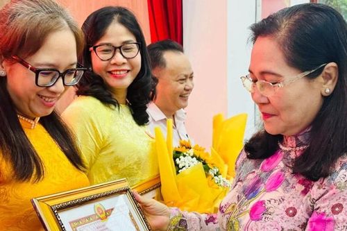 Tập trung lãnh đạo, chỉ đạo công tác tổ chức đại hội đảng tại quận 5