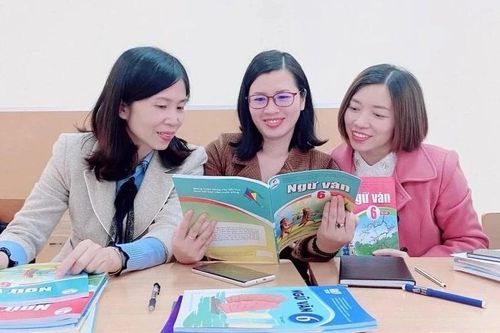 826 bản mẫu SGK theo Chương trình GDPT 2018 đã được biên soạn