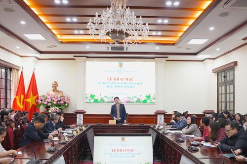 Khai mạc kỳ thi nâng ngạch công chức Bộ Tư pháp năm 2024
