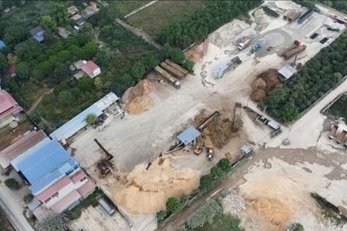 Chủ doanh nghiệp vi phạm tiếp tục 'nhảy dù' lên đất rừng