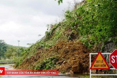Quảng Ngãi chỉ đạo kiểm tra nguy cơ sạt lở núi ở huyện Trà Bồng