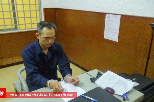 Khởi tố kẻ đánh cô gái dã man sau va chạm giao thông