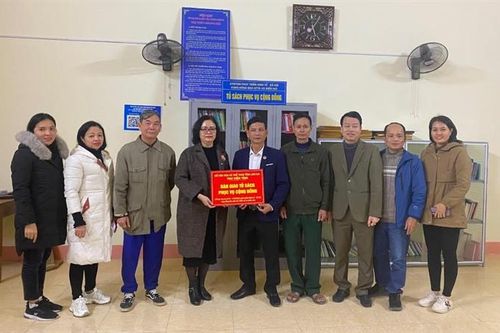 Đẩy mạnh xây dựng tủ sách cộng đồng, nâng cao dân trí vùng cao