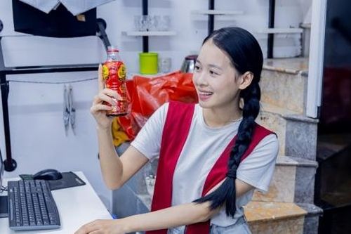 Đếm ngược tới Tết Dương lịch: Người trẻ nỗ lực thanh lọc cơ thể, trả hết deadline để có kỳ nghỉ không laptop