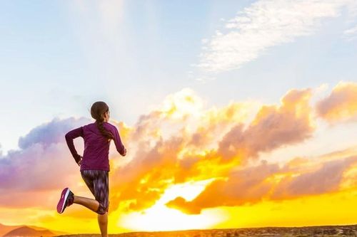 Đi bộ hay chạy bộ: Lựa chọn nào giúp kéo dài tuổi thọ hơn?