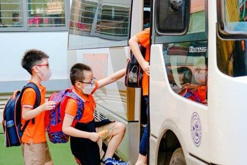 Từ 1/1/2025: Quy định mới về xe ô tô kinh doanh vận tải chở trẻ em mầm non và học sinh