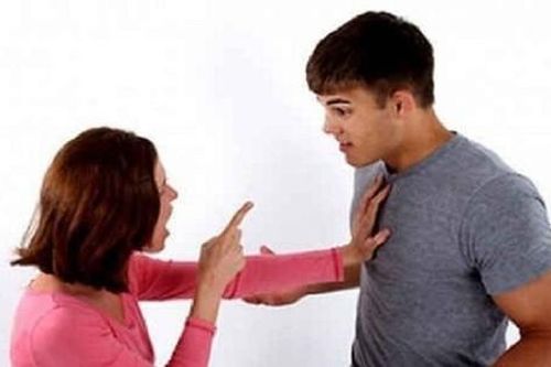 Xúc phạm danh dự chồng, người phụ nữ ở Quảng Bình bị phạt 7,5 triệu đồng