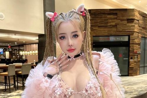 Hình ảnh lạ của Ngân 98 gây ngỡ ngàng