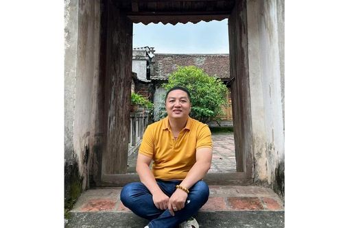 Gương mặt thơ: Hoàng Anh Tuấn