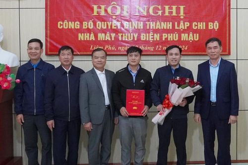 Văn Bàn thành lập thêm một chi bộ doanh nghiệp ngoài nhà nước