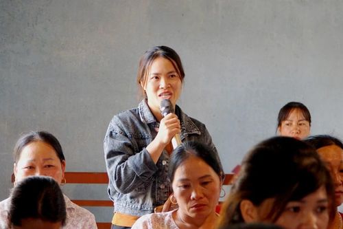 Đối thoại giúp phụ nữ tự tin lên tiếng