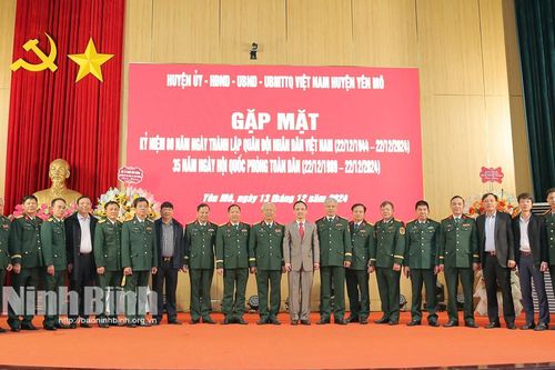 Huyện Yên Mô gặp mặt nhân kỷ niệm 80 năm Ngày thành lập Quân đội nhân dân Việt Nam