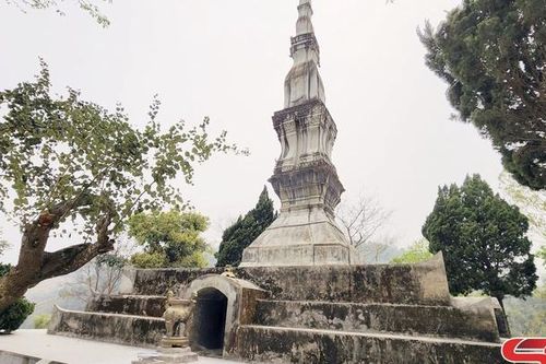 Tháp Mường Và
