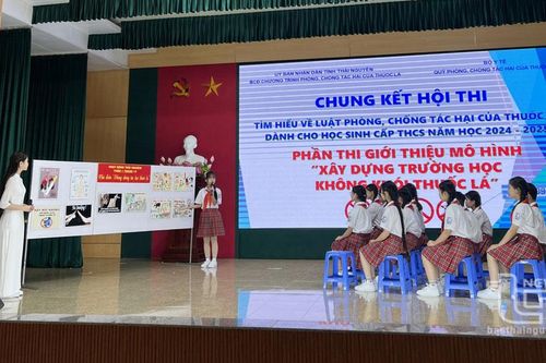 'Tắt thuốc lá, thắp yêu thương'