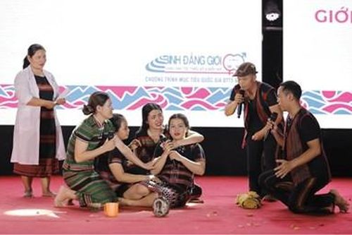 Hỗ trợ kịp thời nạn nhân của bạo lực gia đình