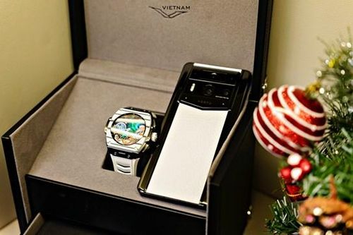 Chọn quà Giáng sinh gì để vừa đúng giá trị người nhận vừa nâng tầm người tặng?