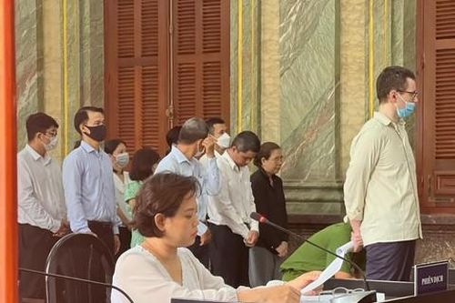 Xét xử đường dây cho vay lãi suất siêu 'cắt cổ', thu lợi bất chính hơn 4.150 tỷ đồng