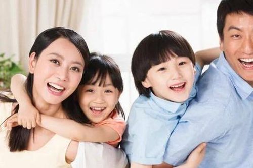 4 điều cha mẹ EQ cao không bao giờ khoe
