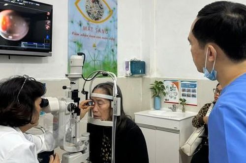 HITEC tìm lại thị lực tuổi thanh xuân cho người bệnh đục thủy tinh thể