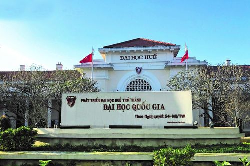 Yêu cầu Đại học Huế đánh giá lại luận án tiến sĩ đạo văn
