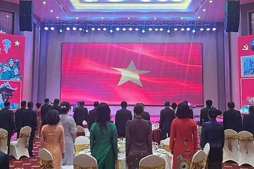 Lễ kỷ niệm 80 năm Ngày thành lập Quân đội nhân dân Việt Nam tại Lào