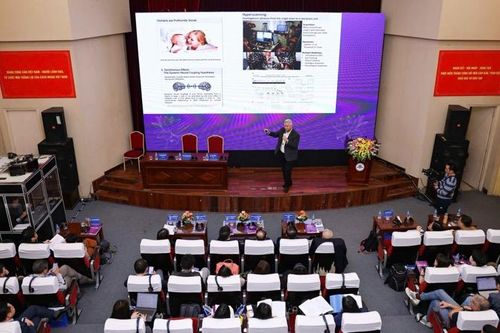 Hơn 200 nhà khoa học trong nước và quốc tế thảo luận, đề xuất giải pháp nâng cao hiệu quả dạy học