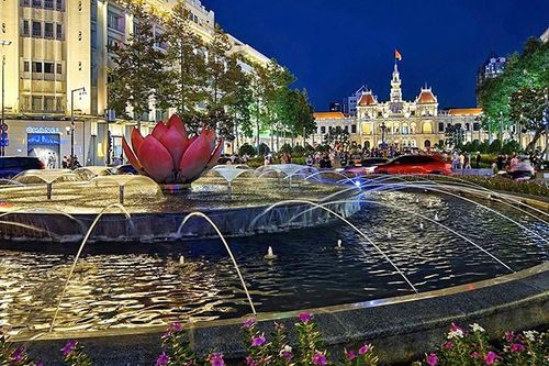 Triển lãm ảnh chủ đề 'Khoảnh khắc cuộc sống'