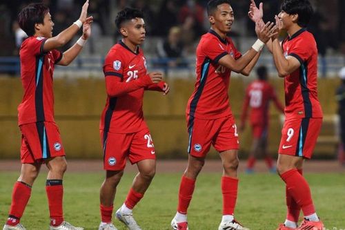 Singapore thắng Timor-Leste 3-0 trên sân Hàng Đẫy