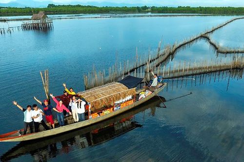 Mỗi bức ảnh, một 'đại sứ' du lịch