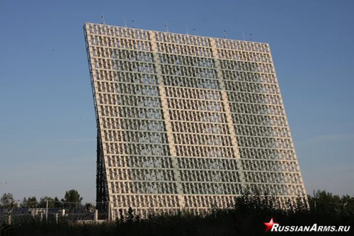 Quân sự thế giới hôm nay (14-12): Ấn Độ mua hệ thống radar cảnh báo sớm Voronezh của Nga?