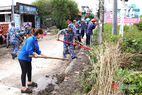 Tuổi trẻ các đơn vị thực hiện 'Ngày thứ 7 tình nguyện'